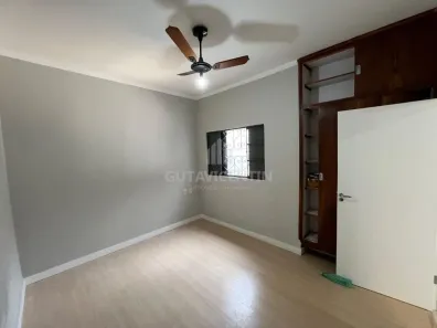 Casa com 3 Quartos à venda, 200m² no Centro, Bauru
