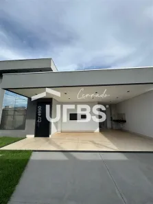Casa com 3 Quartos à venda, 135m² no Plano Diretor Sul, Palmas