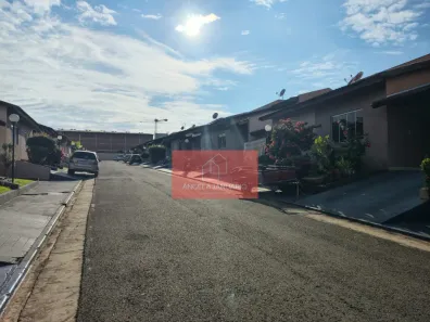 Casa de Condomínio com 3 Quartos à venda, 80m² no Sabará III, Londrina