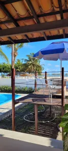 Casa com 3 Quartos para alugar, 189m² no Thelpa, Lucena