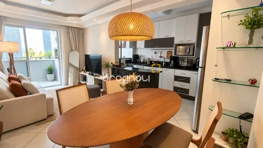 Apartamento com 2 Quartos à venda, 67m² no Barreiros, São José