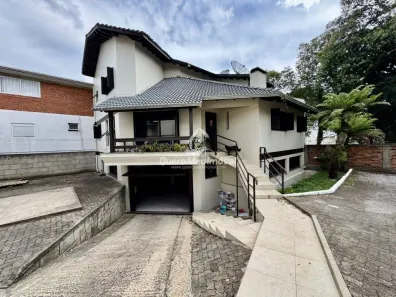 Casa com 3 Quartos à venda, 333m² no Serrano, Caxias do Sul