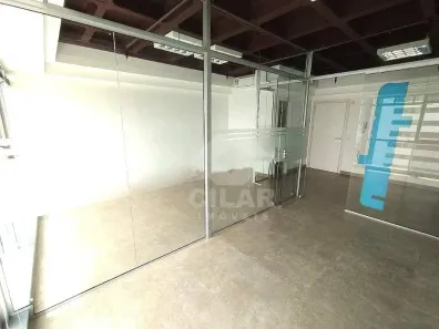 Sala Comercial para alugar, 41m² no Azenha, Porto Alegre