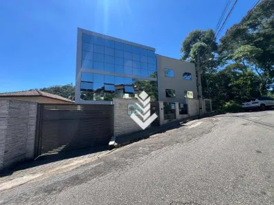 Apartamento com 2 Quartos para alugar, 80m² no Suíço, Nova Friburgo