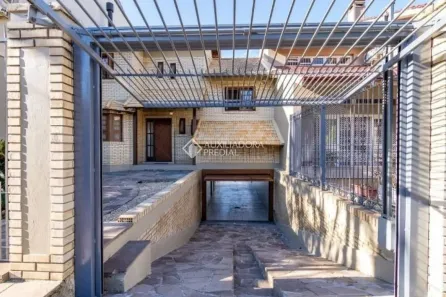 Casa com 4 Quartos para alugar, 198m² no Ipanema, Porto Alegre