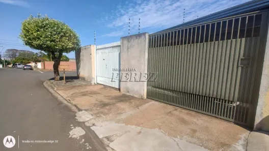 Casa com 2 Quartos à venda, 354m² no Lindóia, Londrina