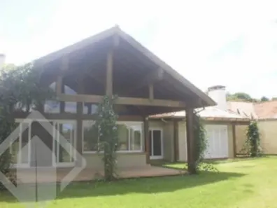 Casa de Condomínio com 3 Quartos à venda, 400m² no Chapéu do Sol, Porto Alegre