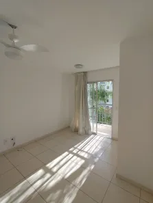 Apartamento com 2 Quartos para alugar, 58m² no Colina de Laranjeiras, Serra