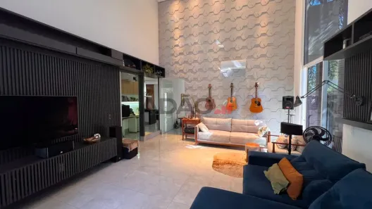 Casa de Condomínio com 3 Quartos à venda, 223m² no Residencial Goiânia Golfe Clube, Goiânia