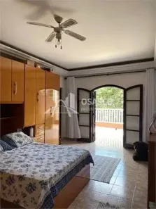 Sobrado com 3 Quartos à venda, 140m² no Vila Santa Lúcia, Carapicuíba