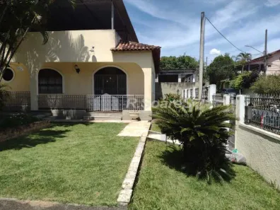 Casa com 3 Quartos à venda, 200m² no Jardim Sulacap, Rio de Janeiro