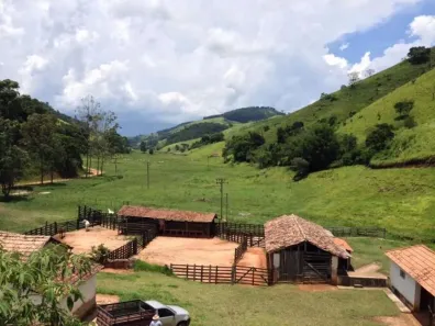 Fazenda/Sítio com 2 Quartos à venda, 100m² no , Cunha