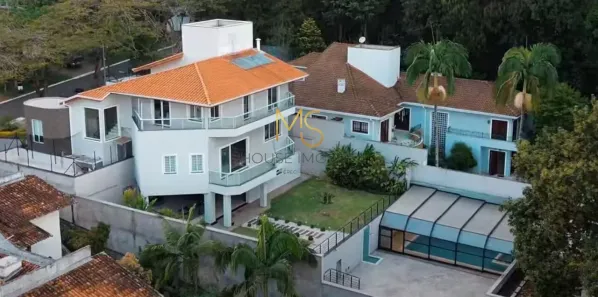 Casa com 4 Quartos à venda, 700m² no Vila Vianna, Cotia