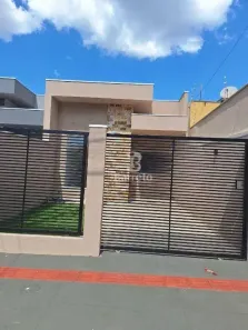 Casa com 3 Quartos à venda, 122m² no Califórnia, Londrina