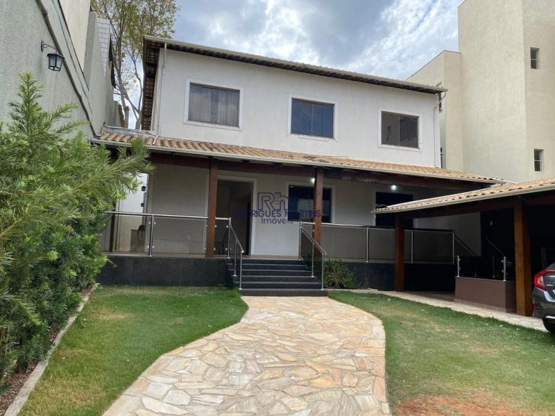 Casa com 4 quartos — Alto Caiçaras, Belo Horizonte