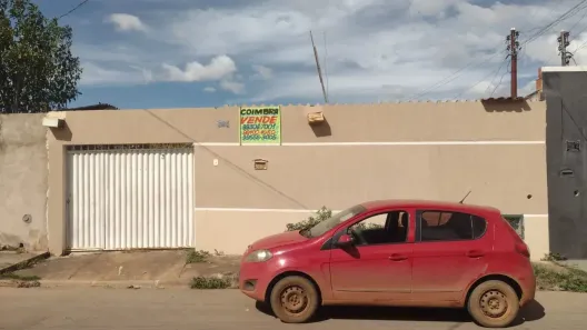 Casa com 2 Quartos à venda, 200m² no Arapoanga, Brasília