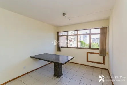 Sala Comercial para alugar, 32m² no Floresta, Porto Alegre