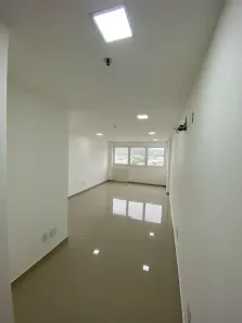 Sala Comercial à venda, 25m² no Vila da Penha, Rio de Janeiro