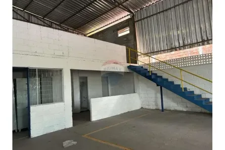 Galpão/Depósito/Armazém para alugar, 700m² no Santa Terezinha, Dias d'Ávila