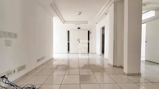 Sala Comercial à venda, 148m² no Centro, Juiz de Fora