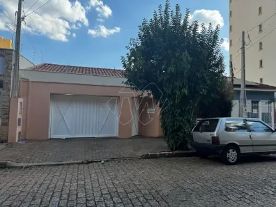 Casa com 3 Quartos à venda, 254m² no Centro, Araraquara