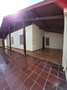 Casa com 3 Quartos à venda, 265m² no Jardim dos Oliveiras, Campinas
