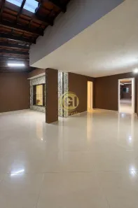 Casa com 3 Quartos para alugar, 138m² no Jardim Mesquita, Jacareí
