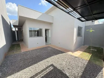 Casa com 2 Quartos à venda, 47m² no Guanandi, Campo Grande