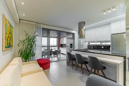 Apartamento com 3 Quartos à venda, 131m² no Mercês, Curitiba