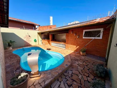 Casa com 2 Quartos à venda, 146m² no Loteamento Jardim Eldorado, Botucatu