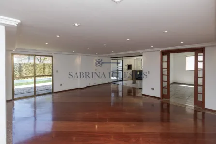 Casa com 4 Quartos para alugar, 339m² no Batel, Curitiba