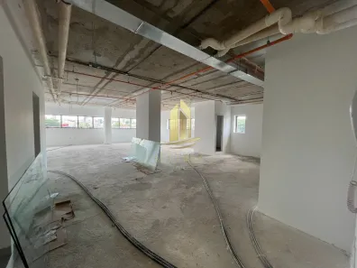 Sala Comercial para alugar, 176m² no Centro, Franca