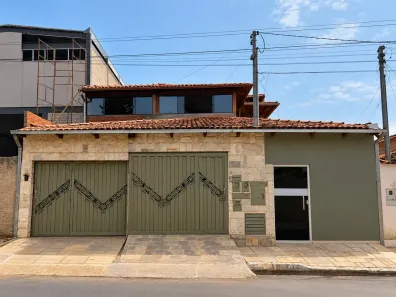 Sobrado com 7 Quartos à venda, 350m² no Estrela Dalva, Pirenópolis