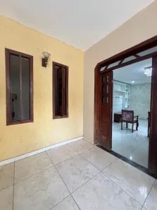 Casa com 3 Quartos para alugar, 200m² no Gleba B, Camaçari