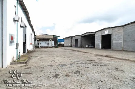 Galpão/Depósito/Armazém para alugar, 300m² no Cia Sul, Simões Filho
