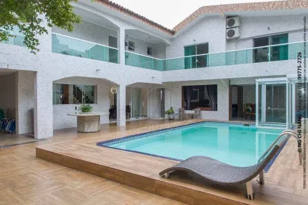 Casa com 6 Quartos para alugar, 600m² no Canto do Forte, Praia Grande