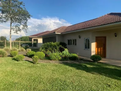Casa com 3 Quartos à venda, 120m² no CENTRO, Carambeí
