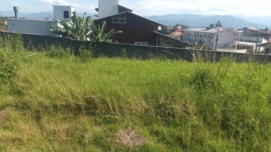 Lote/Terreno à venda, 210m² no Pinheira, Palhoça
