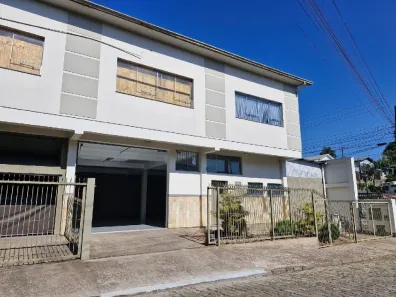 Ponto Comercial para alugar, 192m² no Kayser, Caxias do Sul