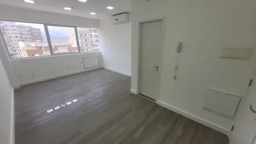 Sala Comercial para alugar, 22m² no Barra Olímpica, Rio de Janeiro