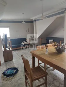 Casa com 4 Quartos à venda, 274m² no Cidade Jardim, Uberlândia