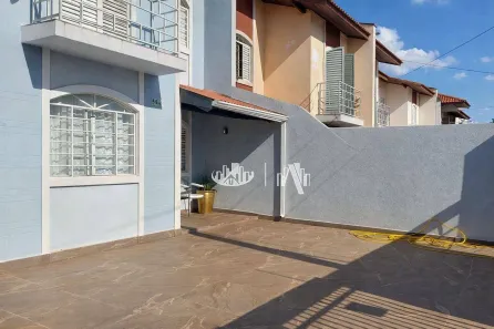 Casa com 3 Quartos à venda, 114m² no Jardim Tókio, Londrina