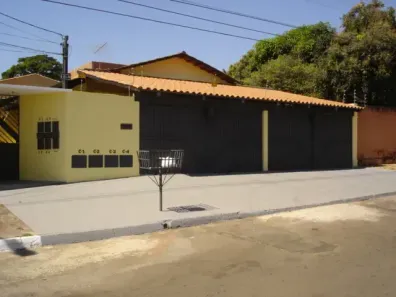 Casa com 2 Quartos para alugar, 60m² no Setor Pedro Ludovico, Goiânia