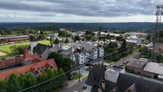 Apartamento com 2 Quartos à venda, 57m² no Carniel, Gramado