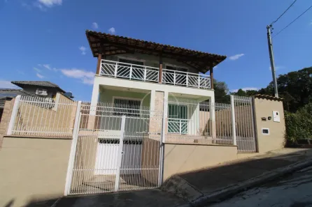 Casa com 3 Quartos à venda, 150m² no São Pedro, Juiz de Fora