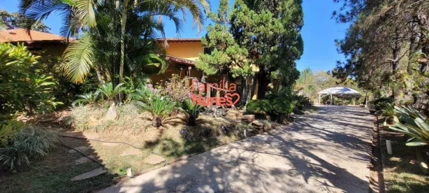 Casa com 5 Quartos para alugar, 757m² no Estância do Hibisco, Contagem