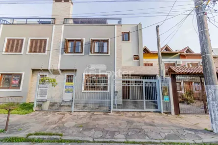 Casa com 3 Quartos à venda, 96m² no Hípica, Porto Alegre