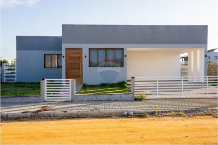 Casa com 3 Quartos à venda, 208m² no Praia de Carapibus, Conde