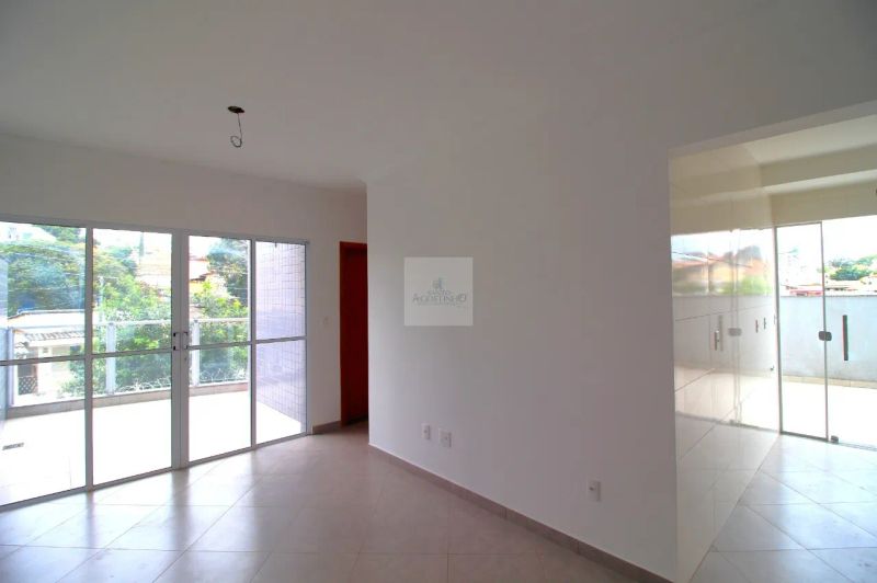 Apartamento com 2 quartos — Santa Mônica, Belo Horizonte