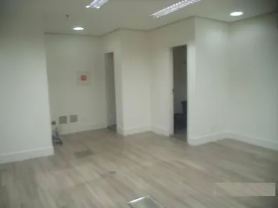 Sala Comercial para venda ou aluguel, 37m² no Vila Olímpia, São Paulo